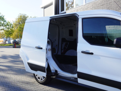 Ford Transit Connect 1.5 EcoBlue 100PK Automaat EURO 6 - Airco - Navi - Camera - € 13.950,- Excl. foto 10