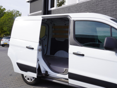 Ford Transit Connect 1.5 EcoBlue 100PK Automaat EURO 6 - Airco - Navi - Cruise - €11.950,- Excl. foto 10
