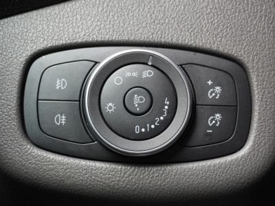 Ford Transit Connect 1.5 EcoBlue 100PK EURO 6 - Airco - Navi - Cruise - €12.950,- Excl. foto 17