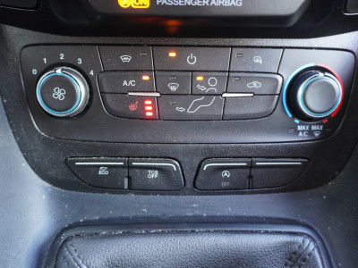 Ford Transit Connect 1.5 EcoBlue 100PK L2 EURO 6 - Airco - Navi - Cruise - €12.900,- Excl. foto 11