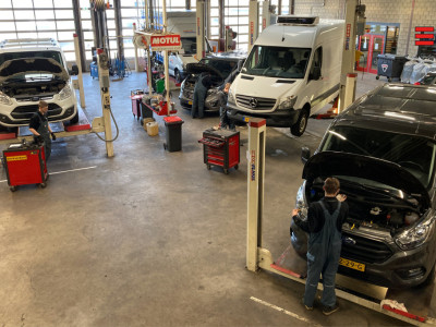 Ford Transit Connect 1.5 EcoBlue 100pk L2 Trend Koelwagen (Wordt verwacht) foto 7