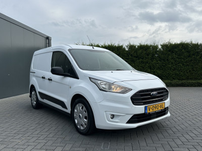 Ford Transit Connect 1.5 EcoBlue 120 PK / L1H1 / 1e EIGENAAR / TREKHAAK / CAMERA / NAV / AIRCO / CRUISE foto 4