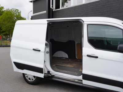 Ford Transit Connect 1.5 EcoBlue 120PK L2 EURO 6 - Airco - Voorruit verw - Radio - €12.950,- 12