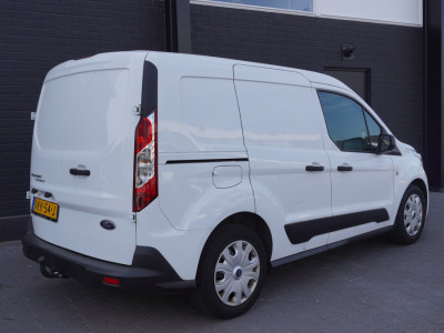 Ford Transit Connect 1.5 EcoBlue EURO 6 - Airco - Trekhaak - € 12.900,- Excl. 2