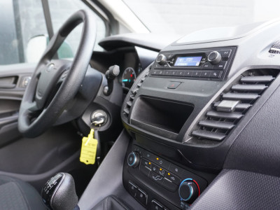 Ford Transit Connect 1.5 EcoBlue EURO 6 - Airco - Trekhaak - € 12.900,- Excl. 3
