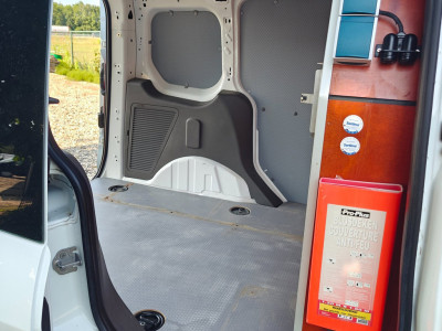 Ford Transit Connect 1.5 EcoBlue L1 Trend , Euro 6 , Apk juli 2027 , airco, 1e Eig , Ex overheid bus , in pracht staat. 20