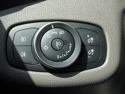 Ford Transit Connect 1.5 EcoBlue L2 120PK Automaat EURO 6 - Airco - Navi - Cruise - €10.900,- Excl. foto 19