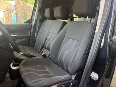 Ford Transit Connect 1.5 TDCI L2 Trend 3-Zits Airco Cruise control Trekhaak foto 8