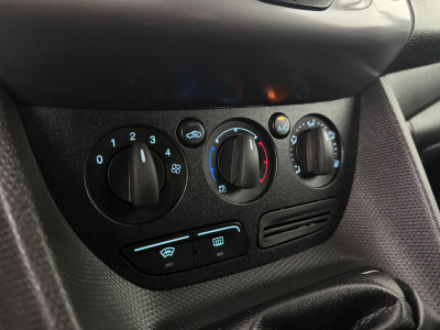 Ford Transit Connect 1.5TDCI Lang 3-Zits | Imperiaal | Trekhaak | Navigatie | Camera | Airco | Cruise foto 18