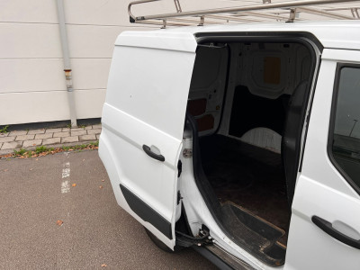 Ford Transit Connect 1.6 TDCI L1 Ambiente First Edition EX BTW NAP APK 11-04-2027 Trekhaak foto 11