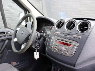 Ford Transit Connect 1.8 TDCi - Airco - Trekhaak - Radio - €999,- Excl. foto 3