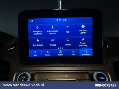 Ford Transit Connect 2.0 TDCI 120pk L2H1 Euro6 Airco | Camera | Navigatie | Android Auto | Stoelverwarming | Verwarmde Voorruit Parkeersensoren, 1500kg trekvermogen foto 4
