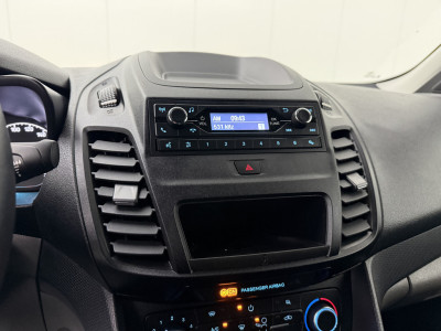 Ford Transit Connect Benzine 100Pk Lang | 3-Zits | Airco | Cruise | Trekhaak 17