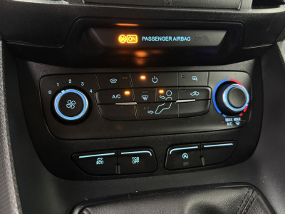 Ford Transit Connect Benzine 100Pk Lang | 3-Zits | Airco | Cruise | Trekhaak 18