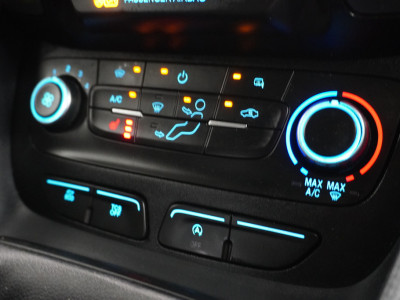 Ford Transit Connect Limited 1.5 EcoBlue 100PK L2 EURO 6 - Airco - Navi - Cruise - €12.900,- Excl. foto 13