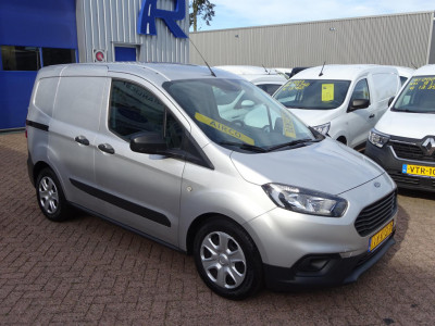 Ford Transit Courier 1.0 BENZINE Trend EcoBoost S&S