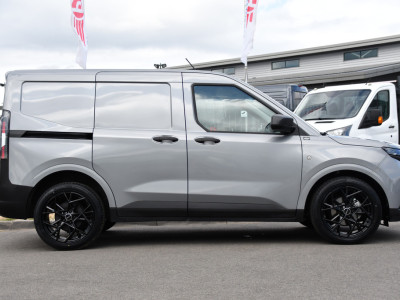 Ford Transit Courier 1.0 EcoBoost PB Editon Virtual, Cruise, Carplay, Stoelverwarming, Stuurverwarming, Multimedia, 100pk, Uniek! foto 10