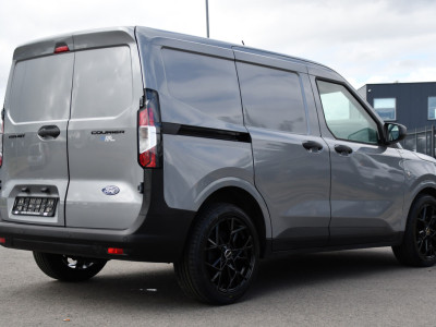 Ford Transit Courier 1.0 EcoBoost PB Editon Virtual, Cruise, Carplay, Stoelverwarming, Stuurverwarming, Multimedia, 100pk, Uniek! foto 6