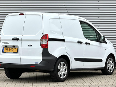 Ford Transit Courier 1.0 Trend Benzine foto 8