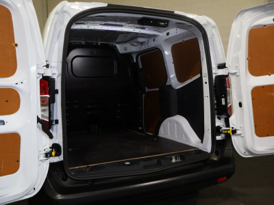 Ford Transit Courier 1.5 EcoBlue Limited Airco Navigatie Camera foto 13