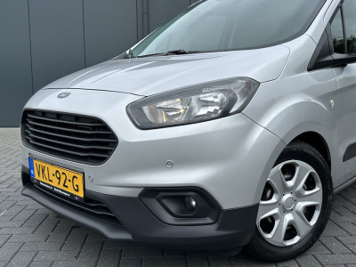 Ford Transit Courier 1.5 TDCI / 1e EIGENAAR / 21.248 KM ! / AIRCO / STOELVERWARMING / PDC / NAVIGATIE / CARPLAY 16