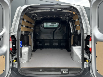 Ford Transit Courier 1.5 TDCI / 1e EIGENAAR / 21.248 KM ! / AIRCO / STOELVERWARMING / PDC / NAVIGATIE / CARPLAY 8
