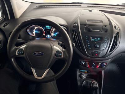 Ford Transit Courier 1.5 TDCI Trend, Airco, CruiseControl, Stoel verwarming Schuifdeur 1ste eigenaar Nederlandse bus RIJKLAARPRIJS foto 3