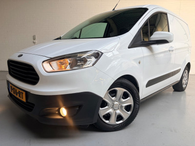 Ford Transit Courier 1.5 TDCI Trend, Airco, CruiseControl, Stoel verwarming Schuifdeur 1ste eigenaar Nederlandse bus RIJKLAARPRIJS foto 4