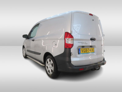 Ford Transit Courier 1.5 TDCI Trend Airco Navigatie foto 3