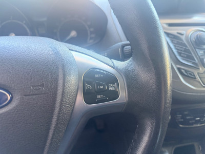 Ford Transit Courier 1.6 TDCI Trend Airco Navi foto 15
