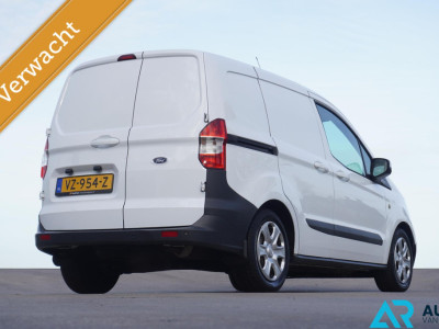 Ford Transit Courier * Benzine * Koelauto * Koelwagen * Koel foto 3