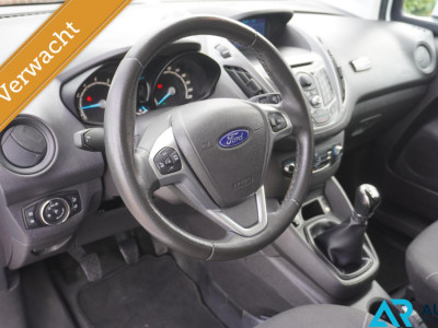 Ford Transit Courier * Benzine * Koelauto * Koelwagen * Koel foto 6