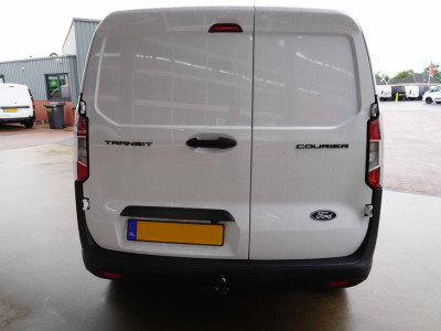 Ford Transit Courier EcoBlue 100PK Trend Nieuw model Airco | Apple cp-Android auto | Trekhaak foto 6