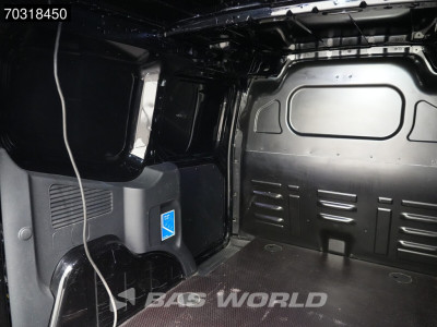 Ford Transit Courier 100pk Benzine L1H1 Airco Cruise Imperiaal Parkeersensoren L1 Kompakt Airco Cruise control 14