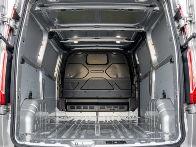 Ford Transit Custom 2.0 EcoBlue L1H1 | Automaat | 1e Eigenaar | Limited | Camera | Cruise | PDC | Airco | Trekhaak foto 10