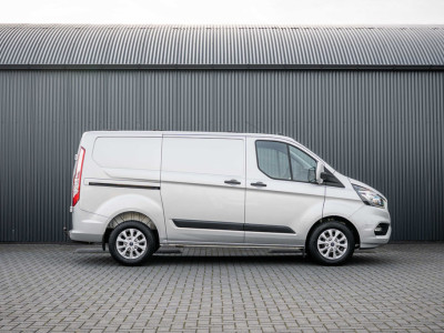 Ford Transit Custom 2.0 EcoBlue L1H1 | Automaat | 1e Eigenaar | Limited | Camera | Cruise | PDC | Airco | Trekhaak foto 6