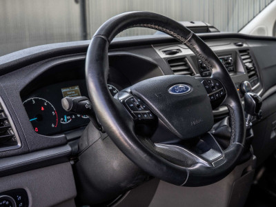 Ford Transit Custom 2.0 EcoBlue | L2H2 | Dubbele Cabine | Cruise | 1e Eigenaar | PDC | Stoelverw. | Airco | Trekhaak | Imperiaal foto 11