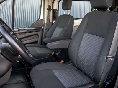 Ford Transit Custom 2.0 EcoBlue | L2H2 | Dubbele Cabine | Cruise | 1e Eigenaar | PDC | Stoelverw. | Airco | Trekhaak | Imperiaal foto 12