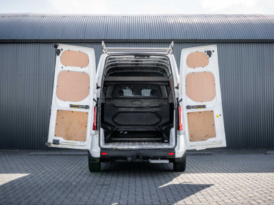 Ford Transit Custom 2.0 EcoBlue | L2H2 | Dubbele Cabine | Cruise | 1e Eigenaar | PDC | Stoelverw. | Airco | Trekhaak | Imperiaal foto 9