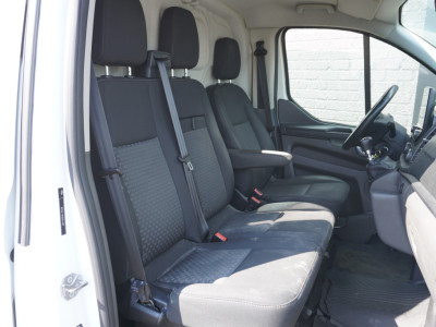 Ford Transit Custom 2.0 TDCI 130PK 2x Schuifdeur L2 - EURO 6 - Airco - Navi - Cruise - €13.950,- Excl. 5