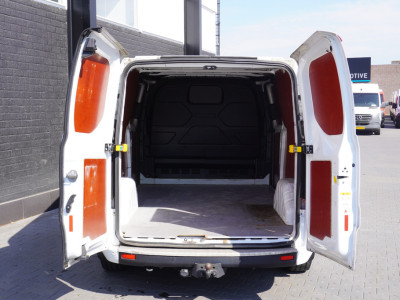 Ford Transit Custom 2.0 TDCI 130PK 2x Schuifdeur L2 - EURO 6 - Airco - Navi - Cruise - €13.950,- Excl. 9