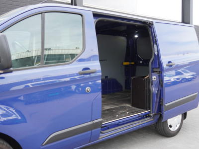 Ford Transit Custom 2.0 TDCI 130PK AUTOMAAT EURO 6 - Airco - Navi - Adpt. Cruise - €16.950,- Excl. foto 11