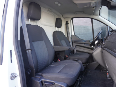 Ford Transit Custom 2.0 TDCI 130PK Automaat EURO 6   - Airco - Navi - Cruise - €14.900,- Excl. foto 6