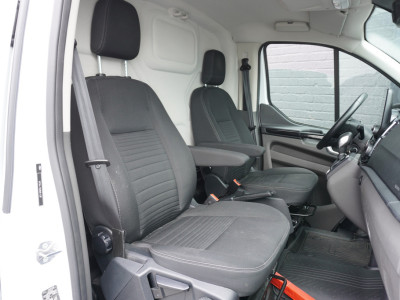 Ford Transit Custom 2.0 TDCI 130PK Automaat EURO 6 - Airco - Navi - Cruise - € 19.950,- Excl. 5