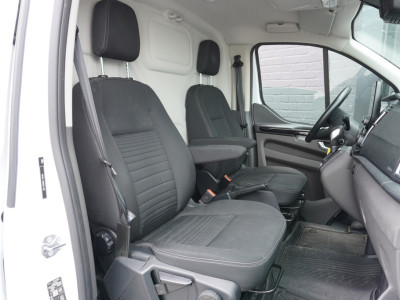 Ford Transit Custom 2.0 TDCI 130PK Automaat EURO 6 - Airco - Navi - Cruise - Camera - € 19.950,- Excl. 5