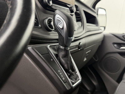 Ford Transit Custom 2.0TDCI 130PK Automaat Limited Dubbele Cabine | 6-Persoons | Navigatie | Multimedia | Airco | Cruise | Trekhaak foto 18
