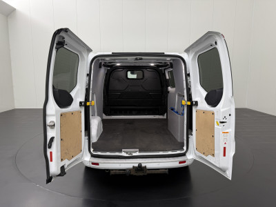 Ford Transit Custom 2.0TDCI 130PK Automaat Limited | Navigatie | Camera | Multimedia | 3-Zits | Airco | Cruise | Trekhaak foto 4
