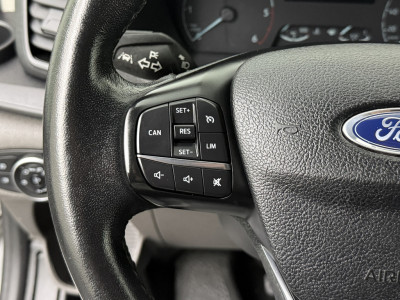 Ford Transit Custom 2.0TDCI 130PK Automaat Limited | Trekhaak | Dakdraagsysteem | Multimedia | Camera | Airco | Cruise | 3-Zits | Betimmering foto 15
