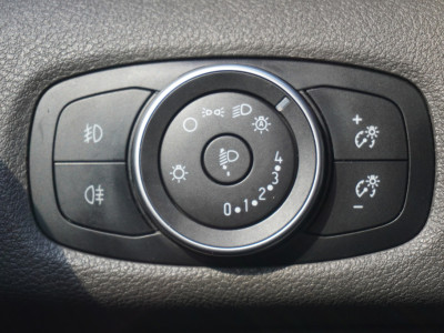Ford Transit Custom 2.0 TDCI 130PK EURO 6 - Airco - Navi - Cruise - €11.900,- Excl. foto 17