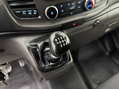 Ford Transit Custom 2.0TDCI 130PK | Kastinrichting | Multimedia | Camera | Airco | Cruise | Trekhaak 17